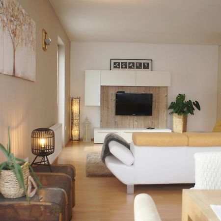 Apartment 66 - Stylisches Apartment Mit Balkon & Toplage In Brixen Екстериор снимка