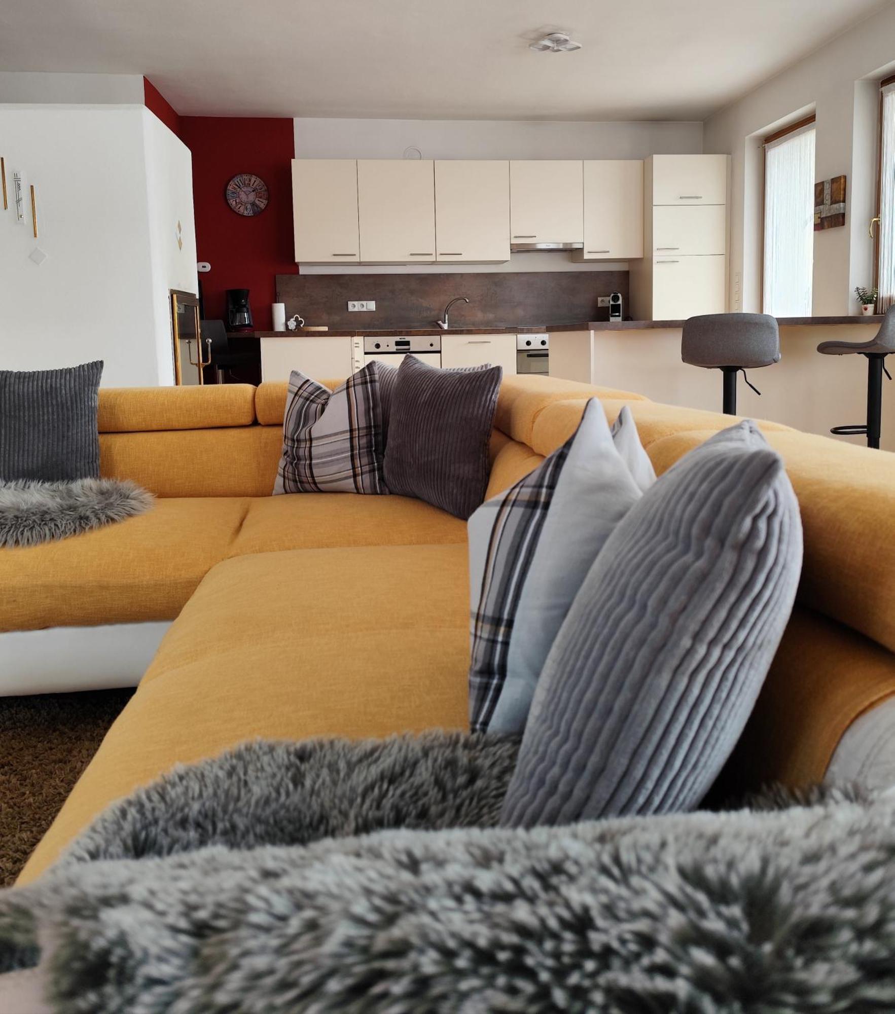 Apartment 66 - Stylisches Apartment Mit Balkon & Toplage In Brixen Екстериор снимка